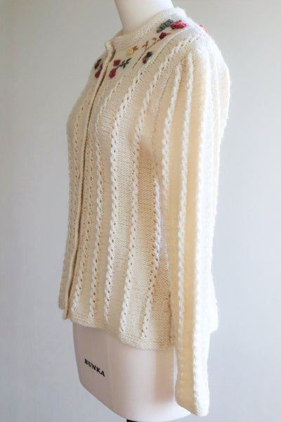 70s Fluffy Brushed Yarn Austrian Hand Knit Cardigan