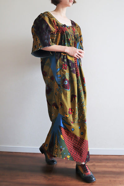 80s Puff Sleeve African Print Dress