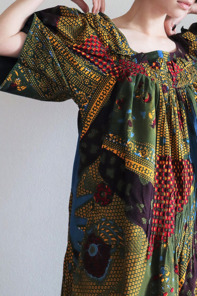 80s Puff Sleeve African Print Dress