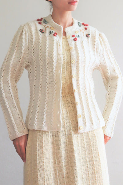 70s Fluffy Brushed Yarn Austrian Hand Knit Cardigan