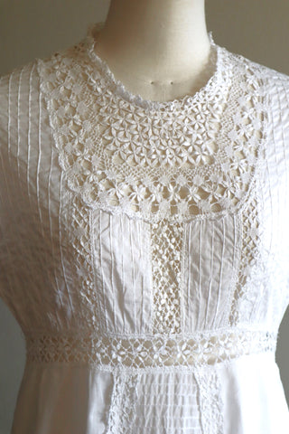 1900s Bobbin Lace Dress