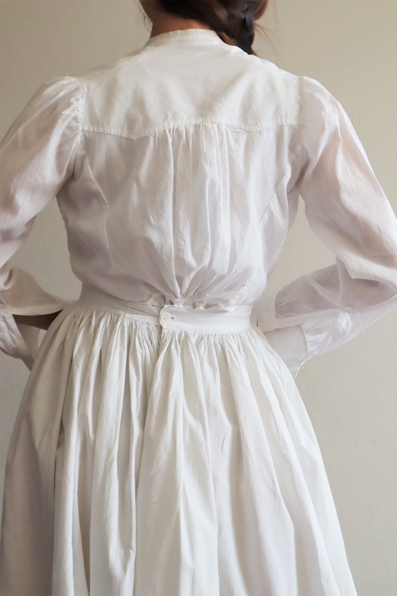 1900s Victorian White Cotton Blouse & Skirt Set