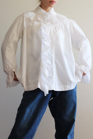 1900s Antique French Embroidered  Edwardian Large Ruffle Collar Blouse