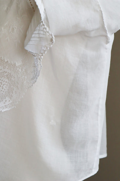 1910s Edwardian White Lawn Cotton Embroidery and Filet Lace Blouse