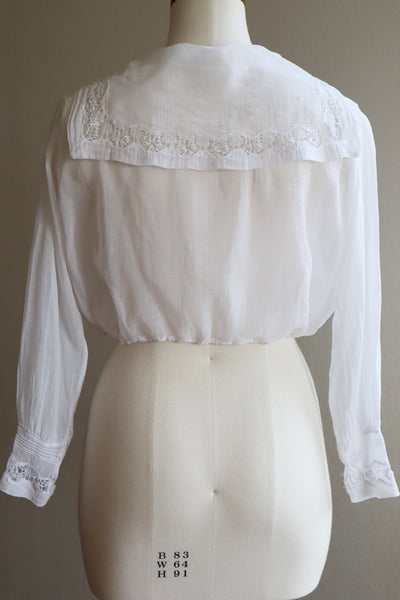 1910s White Embroidered Muslin Cotton Blouse