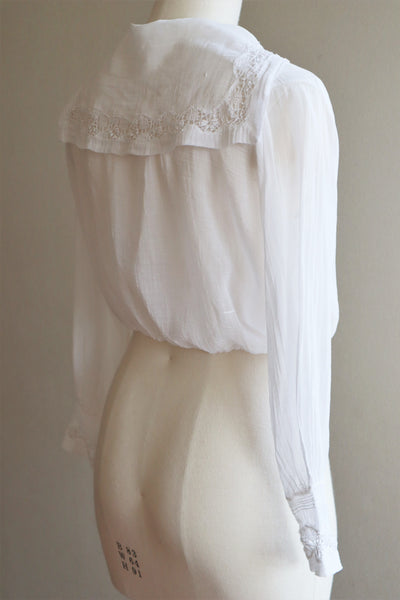 1910s White Embroidered Muslin Cotton Blouse