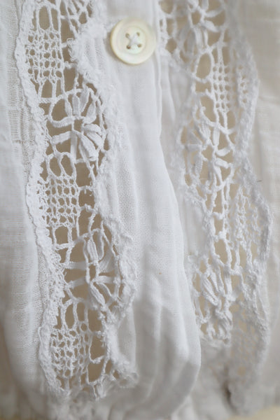 1910s White Embroidered Muslin Cotton Blouse