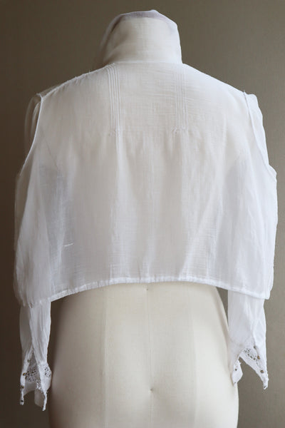 1910s White Embroidered Muslin Cotton Blouse