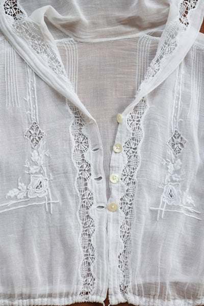 1910s White Embroidered Muslin Cotton Blouse