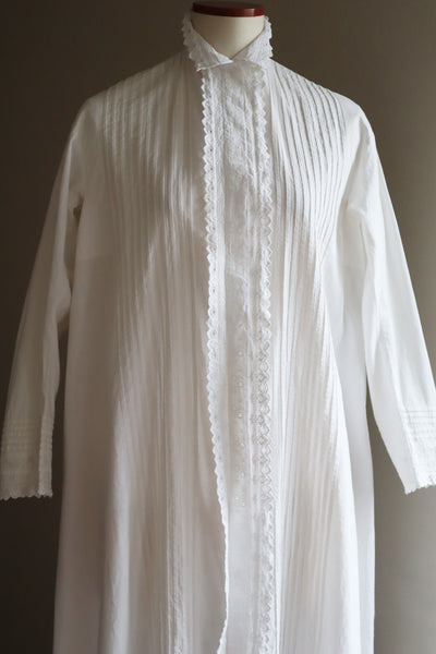 1900s Hand Embroidery Beautiful Tuck Design White Cotton Long Dress Size S