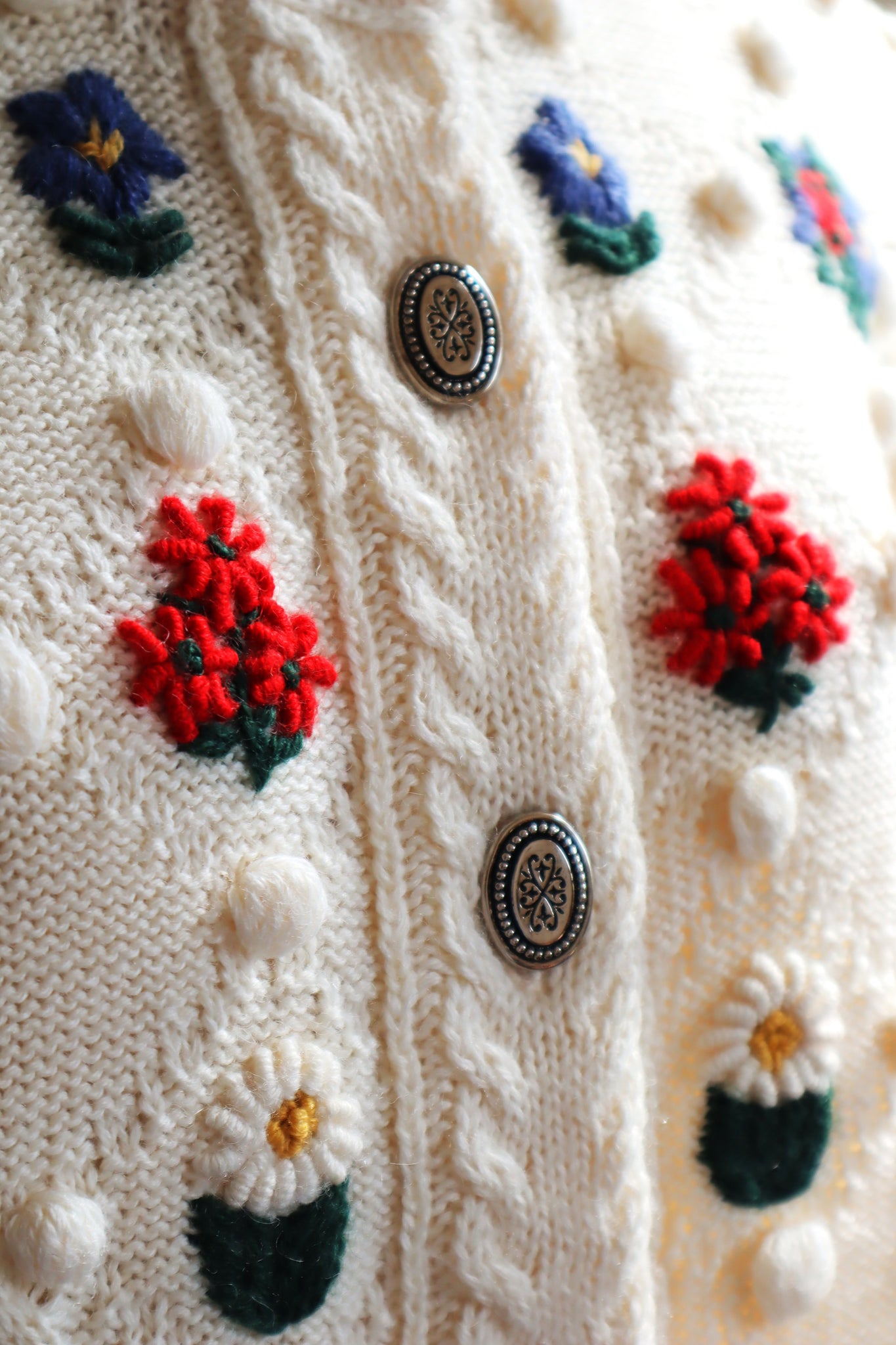 80s~90s Holland Flower Embroidered Wool Knit Cardigan