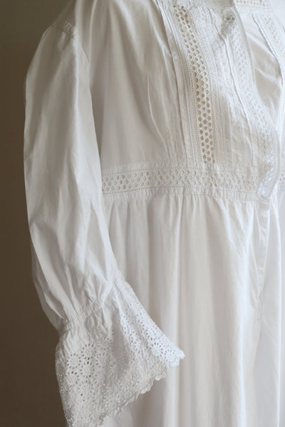 1900s Edwardian Broderie Anglaise Lace Dress