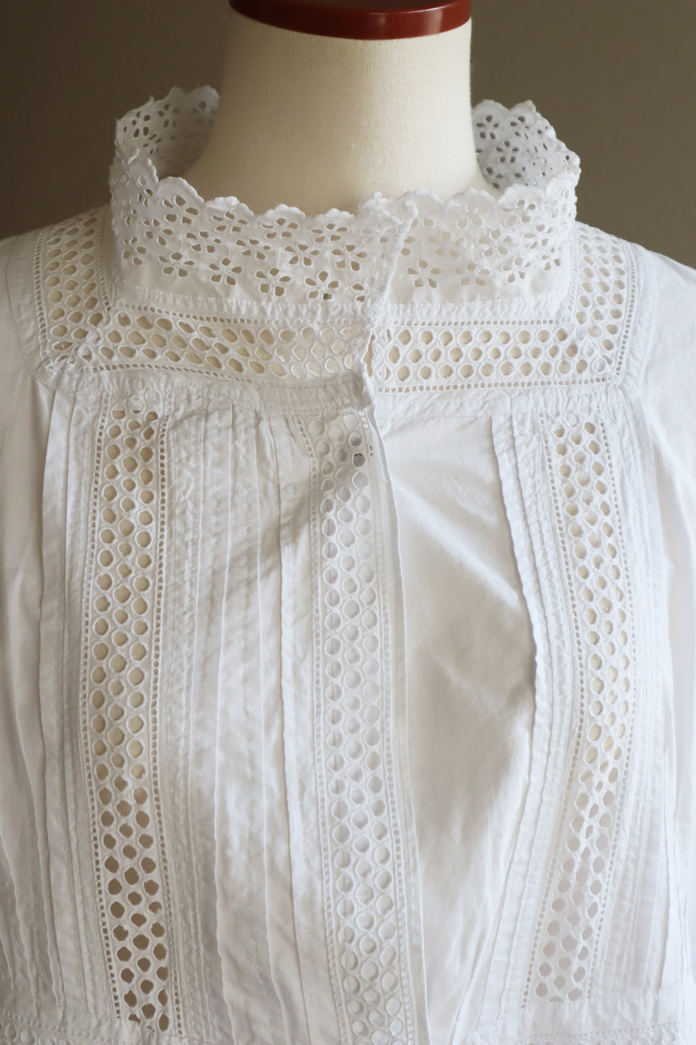 1900s Edwardian Broderie Anglaise Lace Dress