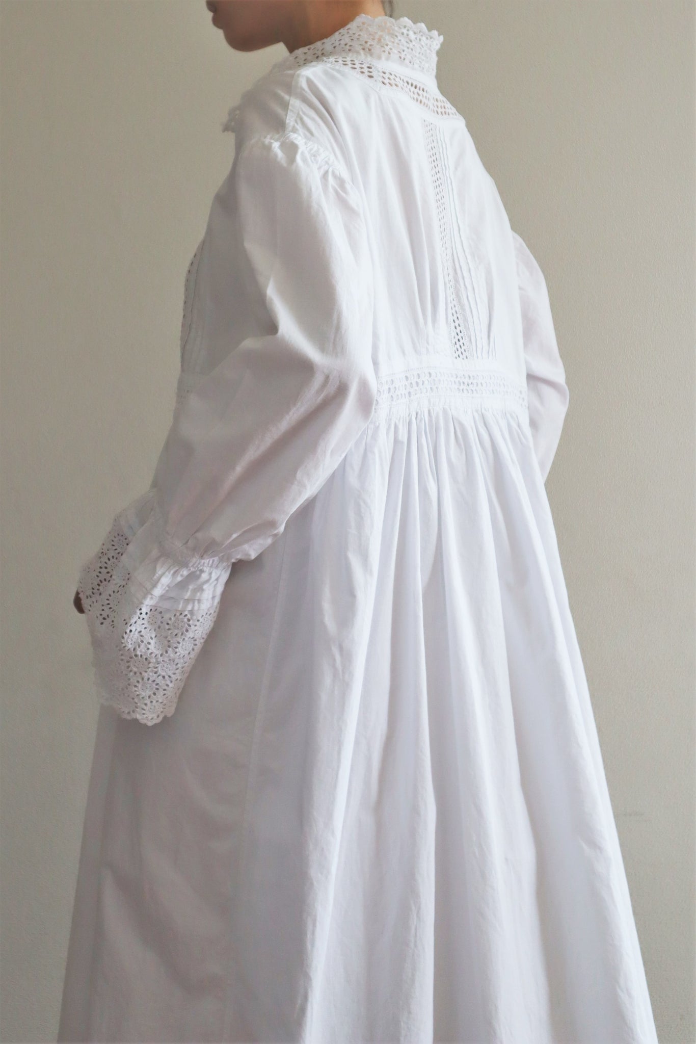 1900s Edwardian Broderie Anglaise Lace Dress