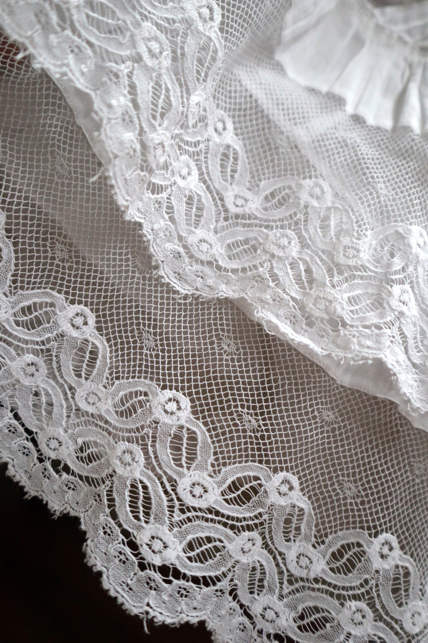 1910s Handmade Lace Beautiful Skirt