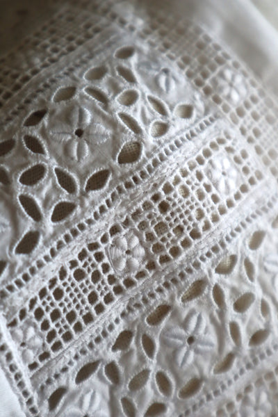 1920s~1930s Hand Sewn Cut Work Lace Corset Cover Size L