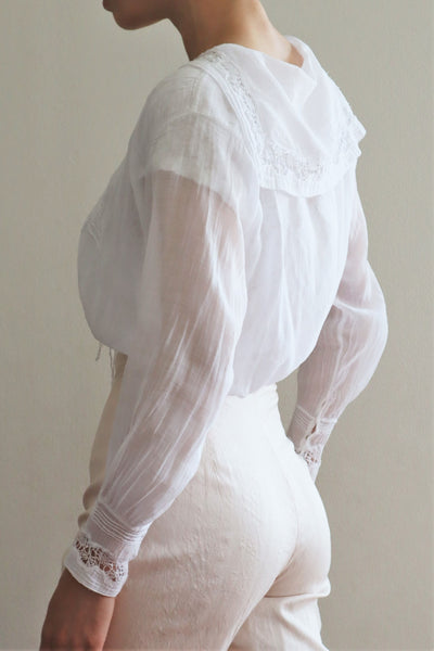 1910s White Embroidered Muslin Cotton Blouse