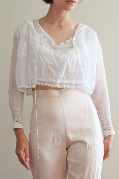 1910s White Embroidered Muslin Cotton Blouse