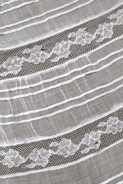 1910s Thin Cotton Wide Lace Beautiful Skirt