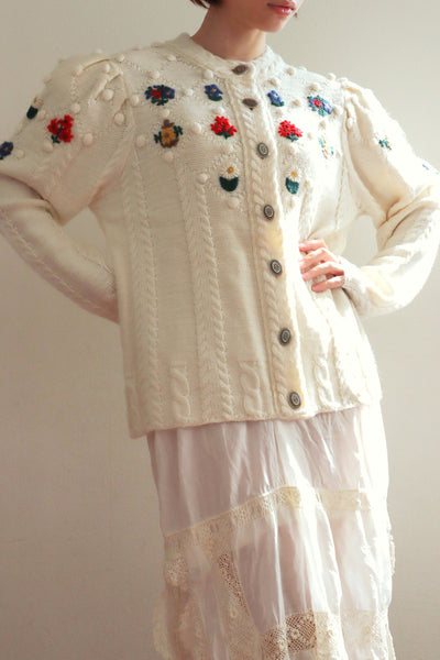 80s~90s Holland Flower Embroidered Wool Knit Cardigan