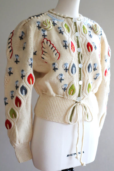 80s Beautiful Leaf Embroidery Bavarian Cardigan