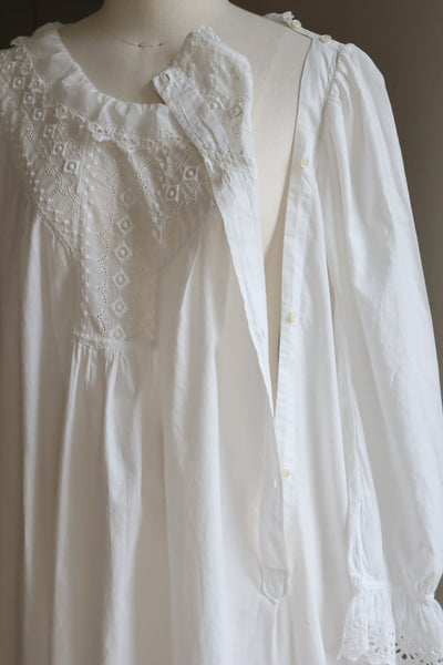 1910s Broderie Anglaise Side Front Closure Dress