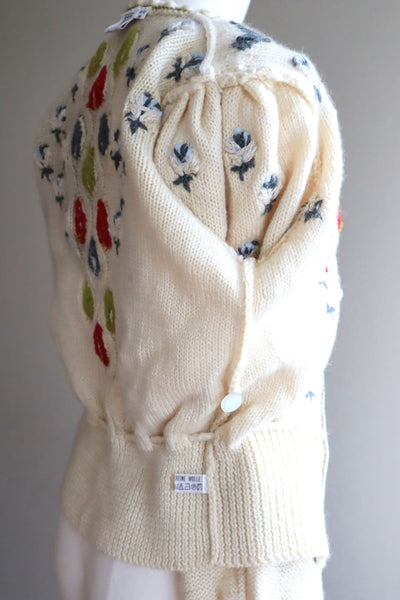 80s Beautiful Leaf Embroidery Bavarian Cardigan