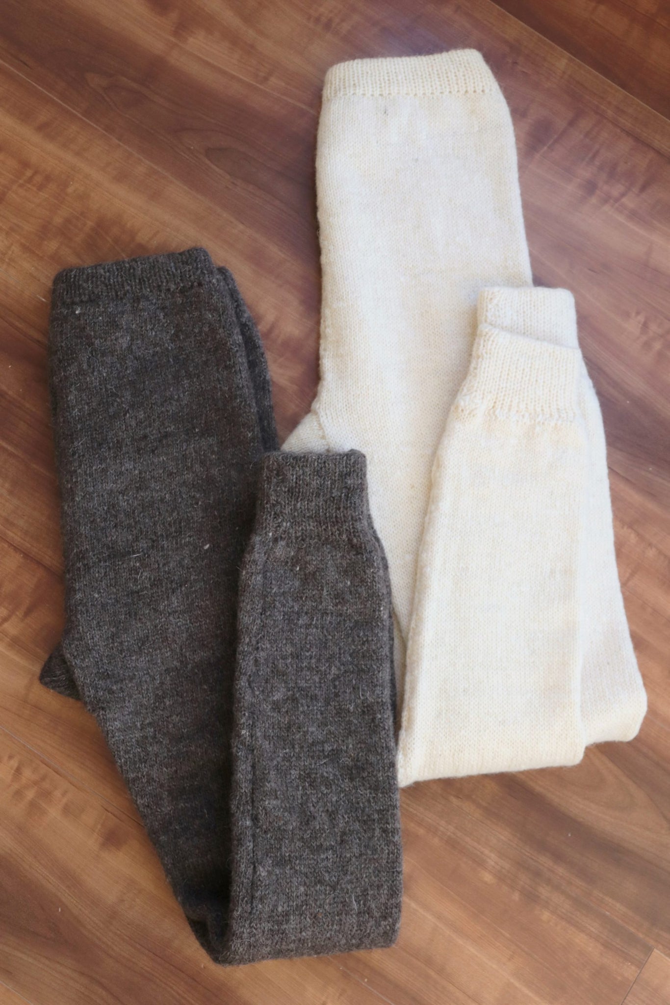 Hand Knit High-Quality Sheep Wool Leggings Brown