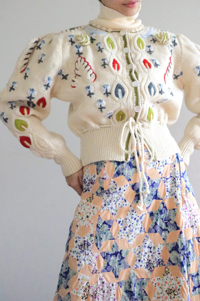 80s Beautiful Leaf Embroidery Bavarian Cardigan