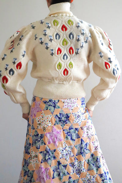 80s Beautiful Leaf Embroidery Bavarian Cardigan